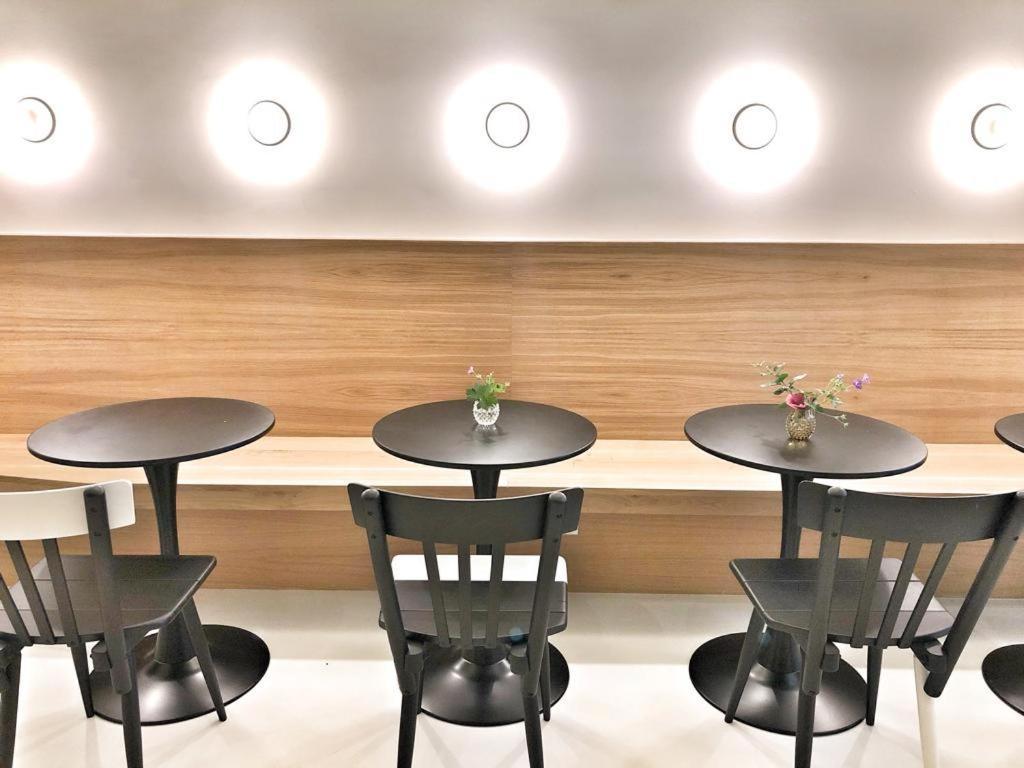 Grosszuegiges Apartment Mit Lounge Naehe Naschmarkt 维也纳 外观 照片